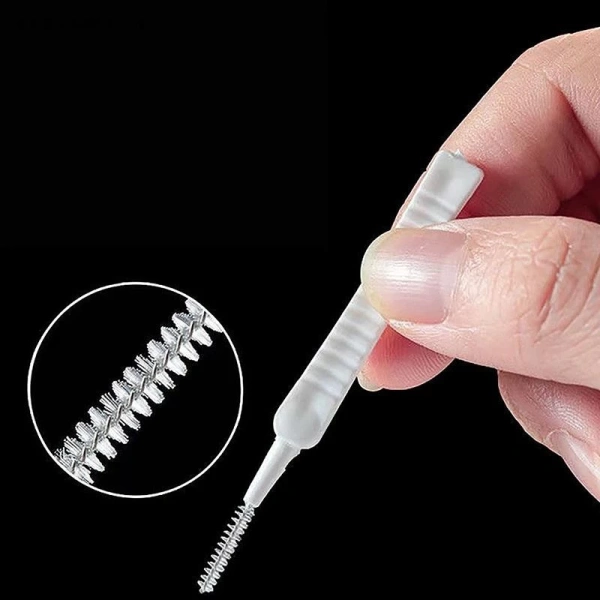 Vòi hoa sen rỉ nước vì lỗ chân lông nghẹt: tại sao một chiếc bàn chải nhỏ lại là giải pháp thực tế - Ảnh 3 Vòi hoa sen rỉ nước vì lỗ chân lông nghẹt: tại sao một chiếc bàn chải nhỏ lại là giải pháp thực tế - Ảnh 3