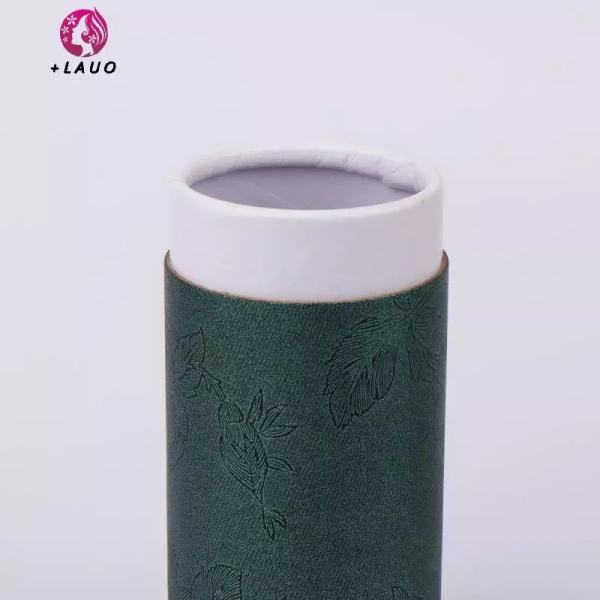 Hộp giấy kraft không chỉ là một lớp vỏ bảo vệ, mà còn là một “khung tranh” cho bạn thể hiện phong cách cá nhân. (Ảnh 4) Hộp giấy kraft không chỉ là một lớp vỏ bảo vệ, mà còn là một “khung tranh” cho bạn thể hiện phong cách cá nhân. (Ảnh 4)