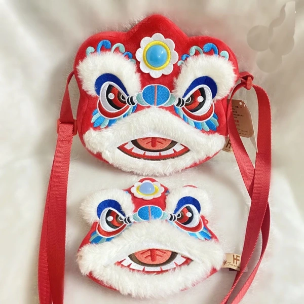 Những chi tiết này giúp toy không chỉ là một món quà ngắn ngủi, mà còn là công cụ kích thích giác quan và sự tò mò của trẻ. (Ảnh 2)
