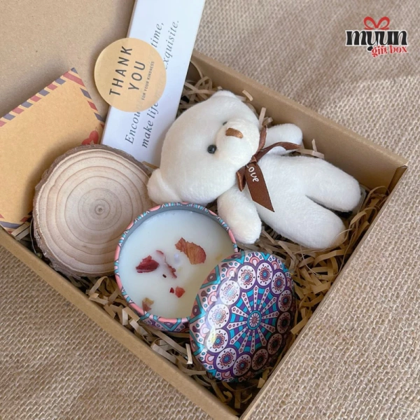Gấu bông mini có thể giặt tay nhẹ nhàng bằng nước ấm và xà phòng dịu, sau đó để ráo nước và sấy khô ở nơi thoáng. (Ảnh 5) Gấu bông mini có thể giặt tay nhẹ nhàng bằng nước ấm và xà phòng dịu, sau đó để ráo nước và sấy khô ở nơi thoáng. (Ảnh 5)