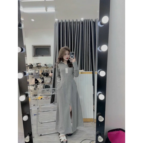Áo mỏng thường được quảng cáo “siêu nhẹ”, nhưng chúng không cung cấp mức độ chắn UV tối ưu và nhanh bị hỏng sau vài lần giặt. (Ảnh 5)