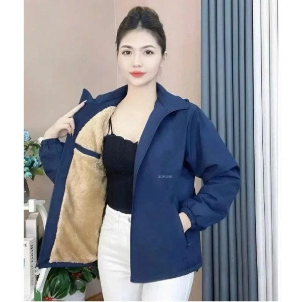 Khi những yếu tố trên hội tụ, mỗi lần bạn kéo mũ sẽ tạo ra điểm căng mạnh tại khớp nối giữa dây kéo và viền mũ. (Ảnh 3) Khi những yếu tố trên hội tụ, mỗi lần bạn kéo mũ sẽ tạo ra điểm căng mạnh tại khớp nối giữa dây kéo và viền mũ. (Ảnh 3)