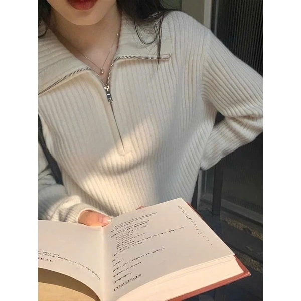 Áo khoác cardigan len dệt kim mùa thu đông: Vẻ đẹp Hàn Quốc ẩn sau những khó khăn trong việc bảo quản - Ảnh 1 Áo khoác cardigan len dệt kim mùa thu đông: Vẻ đẹp Hàn Quốc ẩn sau những khó khăn trong việc bảo quản - Ảnh 1