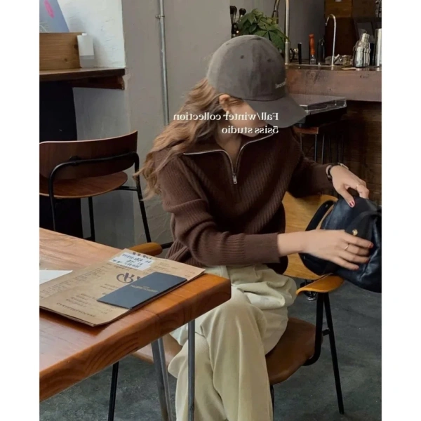 Áo khoác cardigan len dệt kim mùa thu đông: Vẻ đẹp Hàn Quốc ẩn sau những khó khăn trong việc bảo quản - Ảnh 4 Áo khoác cardigan len dệt kim mùa thu đông: Vẻ đẹp Hàn Quốc ẩn sau những khó khăn trong việc bảo quản - Ảnh 4