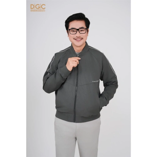 Áo khoác nam hai lớp mùa thu giữ ấm mà không gây bí hơi – chi tiết mà hầu hết người mua bỏ qua - Ảnh 1 Áo khoác nam hai lớp mùa thu giữ ấm mà không gây bí hơi – chi tiết mà hầu hết người mua bỏ qua - Ảnh 1