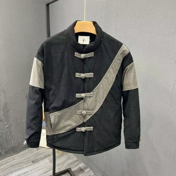 Áo khoác nam lót lông cừu ấm áp, nhưng độ dày khiến buổi Tết kéo dài cảm giác nặng nề - Ảnh 1 Áo khoác nam lót lông cừu ấm áp, nhưng độ dày khiến buổi Tết kéo dài cảm giác nặng nề - Ảnh 1