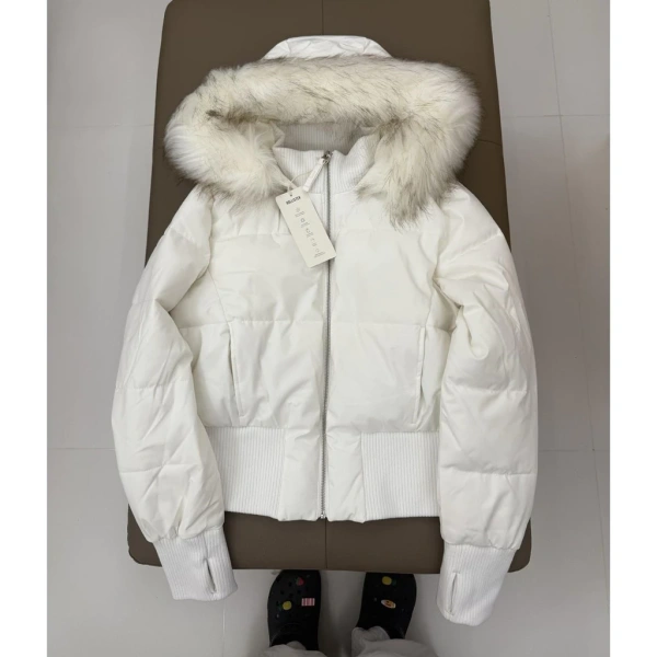 Qua bảng so sánh, rõ ràng áo khoác cotton ngắn cổ lông như mẫu trên đem lại cân bằng tốt nhất giữa độ ấm, khả năng giảm co rút và giá thành hợp lý, phù hợp cho người tiêu dùng tại Việt Nam. (Ảnh 5)
