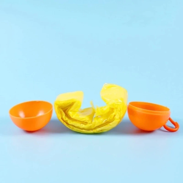 Trong số các mẫu áo mưa gập gọn hiện nay, Áo Mưa VEICK nổi bật với thiết kế “quả bóng” kết hợp móc treo, đáp ứng nhu cầu di động và bảo vệ tốt. (Ảnh 4) Trong số các mẫu áo mưa gập gọn hiện nay, Áo Mưa VEICK nổi bật với thiết kế “quả bóng” kết hợp móc treo, đáp ứng nhu cầu di động và bảo vệ tốt. (Ảnh 4)