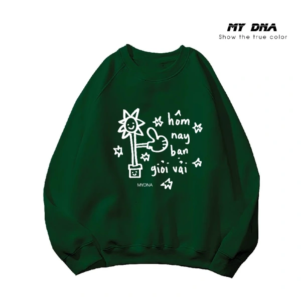 Mặc dù áo sweater oversize mang lại nhiều ưu điểm, nhưng việc lựa chọn không cẩn thận có thể dẫn tới cảm giác “bị nhúng mỡ”. (Ảnh 2)