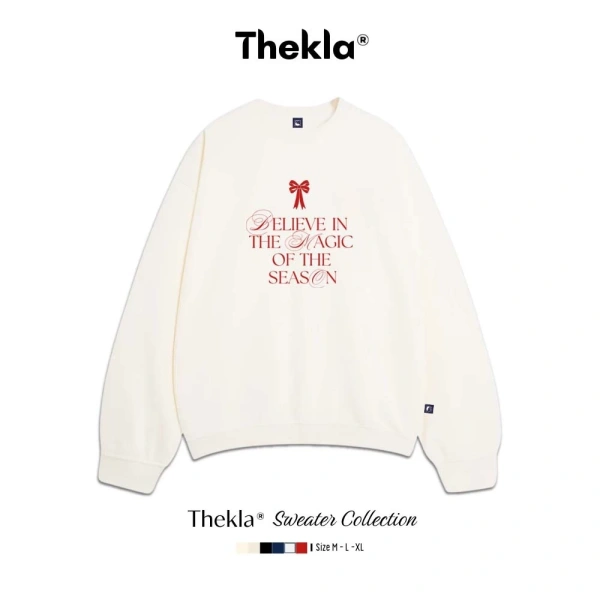 Trong số các mẫu áo nỉ đang được ưa chuộng, Áo Sweater Chữ Phép Màu THEKLA nổi bật với thiết kế oversize vừa hiện đại vừa thực dụng. (Ảnh 5) Trong số các mẫu áo nỉ đang được ưa chuộng, Áo Sweater Chữ Phép Màu THEKLA nổi bật với thiết kế oversize vừa hiện đại vừa thực dụng. (Ảnh 5)