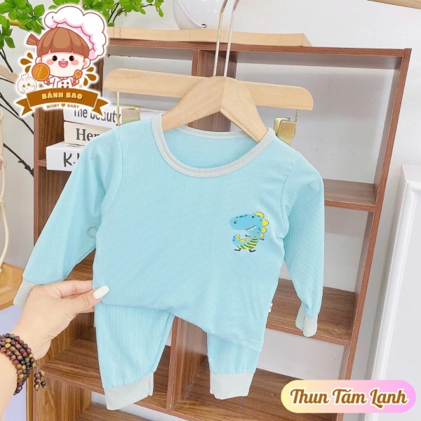 Sản phẩm có sẵn 5 size phù hợp với cân nặng 6‑16 kg, vì vậy phụ huynh dễ dàng lựa chọn kích cỡ chính xác cho bé. (Ảnh 5) Sản phẩm có sẵn 5 size phù hợp với cân nặng 6‑16 kg, vì vậy phụ huynh dễ dàng lựa chọn kích cỡ chính xác cho bé. (Ảnh 5)