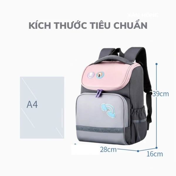 Ngay cả khi không phải là lời khuyên y tế, việc khuyến khích trẻ thực hiện một vài động tác kéo giãn nhẹ như “gập người về phía trước” hoặc “ngồi duỗi thẳng” sau mỗi giờ học sẽ giúp các cơ lưng thư giãn, giảm cảm giác căng thẳng. (Ảnh 5) Ngay cả khi không phải là lời khuyên y tế, việc khuyến khích trẻ thực hiện một vài động tác kéo giãn nhẹ như “gập người về phía trước” hoặc “ngồi duỗi thẳng” sau mỗi giờ học sẽ giúp các cơ lưng thư giãn, giảm cảm giác căng thẳng. (Ảnh 5)
