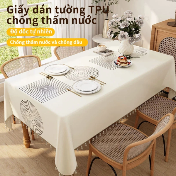 Khi tính tổng chi phí đầu tư, khoảng 226.556 VND cho khăn cao cấp có thể hoàn trả sau 1,5 năm nhờ giảm chi phí bảo dưỡng và nâng cao tính thẩm mỹ, kéo dài tuổi thọ bàn ăn. (Ảnh 5) Khi tính tổng chi phí đầu tư, khoảng 226.556 VND cho khăn cao cấp có thể hoàn trả sau 1,5 năm nhờ giảm chi phí bảo dưỡng và nâng cao tính thẩm mỹ, kéo dài tuổi thọ bàn ăn. (Ảnh 5)