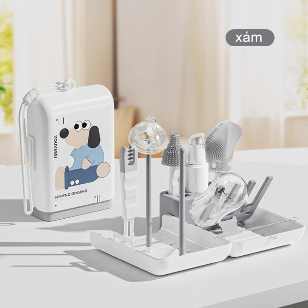 • Miệng chai: Dùng đầu silicone để xoay tròn, nhẹ nhàng xua tan bọt sữa. (Ảnh 4)