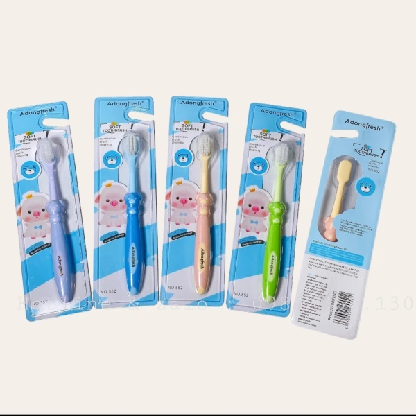Bàn chải trẻ em lông mềm khiến bé không còn tránh né việc chải răng như trước - Ảnh 1