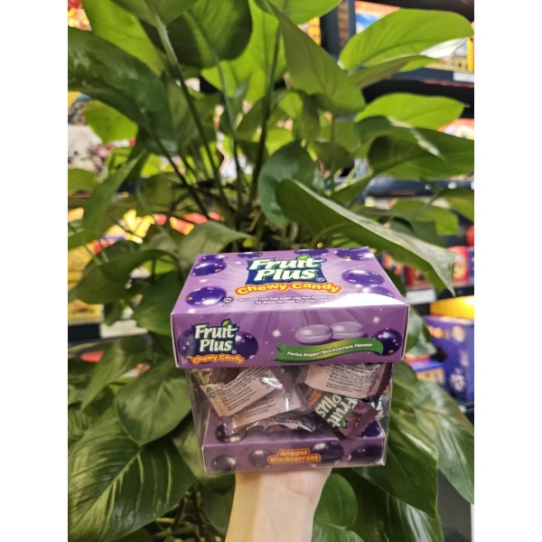 Trong số các sản phẩm kẹo mềm đang lưu hành, Kẹo mềm Fruit Plus hộp mika 100g các vị (giá hiện tại 37.050 VNĐ) đã chiếm được cảm tình của nhiều gia đình vì hương vị đa dạng, độ mềm vừa phải, và thành phần được kiểm soát cẩn thận. (Ảnh 4) Trong số các sản phẩm kẹo mềm đang lưu hành, Kẹo mềm Fruit Plus hộp mika 100g các vị (giá hiện tại 37.050 VNĐ) đã chiếm được cảm tình của nhiều gia đình vì hương vị đa dạng, độ mềm vừa phải, và thành phần được kiểm soát cẩn thận. (Ảnh 4)