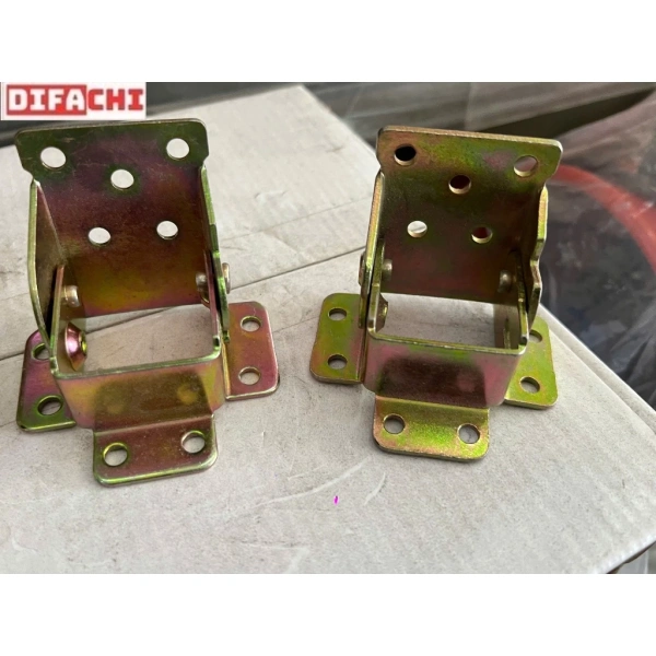 Bản lề chân bàn gấp 90° – chi tiết thường bị lờ đi và hậu quả bất ngờ khi bàn rung trong bữa tiệc. - Ảnh 4