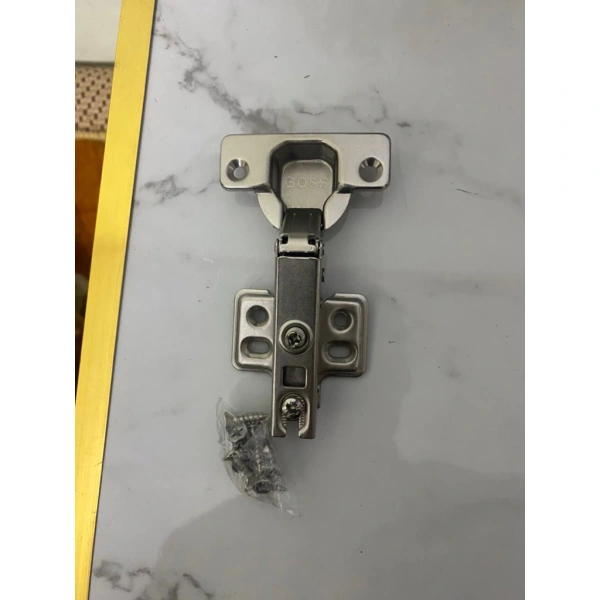 Việc thực hiện các bước trên mỗi 3–4 tháng sẽ giúp bản lề giữ được độ ổn định và kéo dài thời gian sử dụng lên đến 5–7 năm, tùy vào môi trường sử dụng. (Ảnh 3)