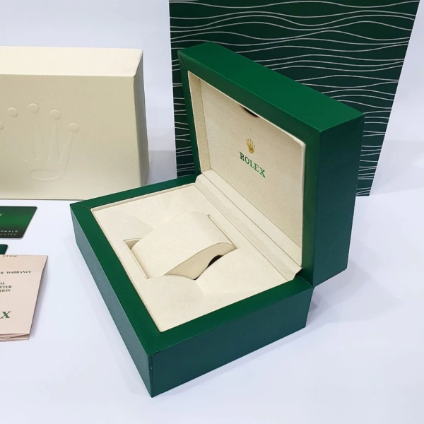 Trong thị trường hiện nay, có không ít nhà cung cấp hộp đồng hồ, nhưng không phải tất cả đều đáp ứng đầy đủ các tiêu chí đã nêu ở trên. (Ảnh 5)