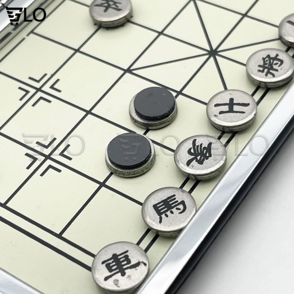 Dưới đây là một số gợi ý thực tế giúp bạn tận dụng tối đa bộ cờ tướng mini khi đang trên chuyến xe. (Ảnh 5) Dưới đây là một số gợi ý thực tế giúp bạn tận dụng tối đa bộ cờ tướng mini khi đang trên chuyến xe. (Ảnh 5)