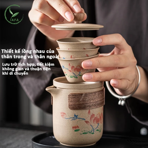 Bất ngờ khi lọc trà trong bộ ấm chén gốm làm thay đổi hương vị trong những chuyến du lịch - Ảnh 3 Bất ngờ khi lọc trà trong bộ ấm chén gốm làm thay đổi hương vị trong những chuyến du lịch - Ảnh 3