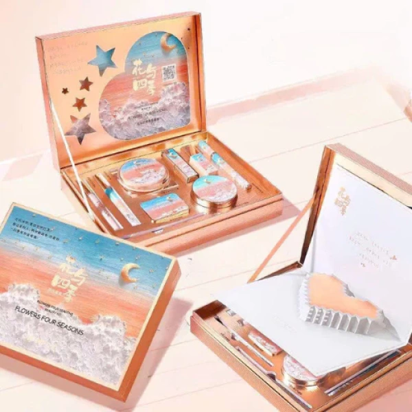 Trong quá trình chuẩn bị một bộ quà tặng, chúng ta thường tập trung vào nội dung chính: những sản phẩm làm đẹp. (Ảnh 2) Trong quá trình chuẩn bị một bộ quà tặng, chúng ta thường tập trung vào nội dung chính: những sản phẩm làm đẹp. (Ảnh 2)
