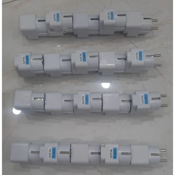 Một số người thích “thử nghiệm” nhiều ổ cắm trong một chuyến đi. (Ảnh 3) Một số người thích “thử nghiệm” nhiều ổ cắm trong một chuyến đi. (Ảnh 3)