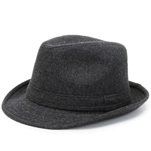 Đối với những người muốn có một chiếc fedora luôn “cứng cáp” và phong cách, Mũ Phớt Dạ Nam Nữ Vành Nhỏ là một lựa chọn đáng cân nhắc. (Ảnh 3) Đối với những người muốn có một chiếc fedora luôn “cứng cáp” và phong cách, Mũ Phớt Dạ Nam Nữ Vành Nhỏ là một lựa chọn đáng cân nhắc. (Ảnh 3)