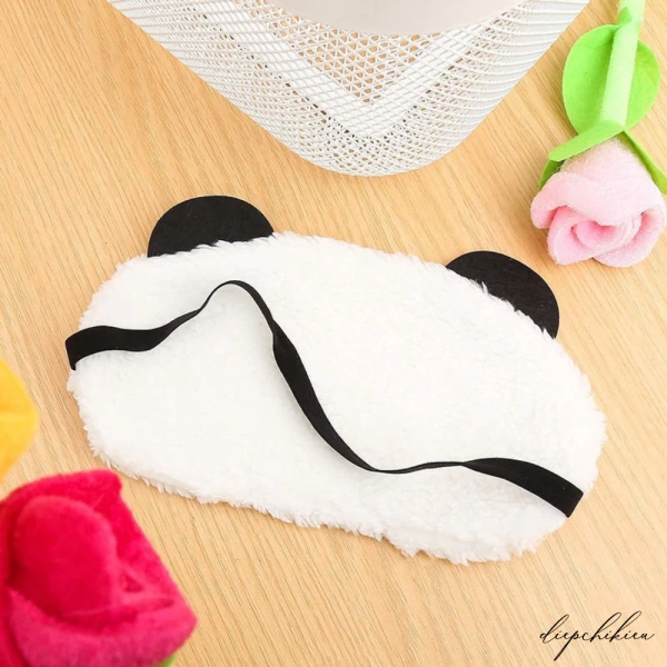 Gel thường được làm từ silicon hoặc polymer an toàn, không chứa các chất gây kích ứng mạnh. (Ảnh 5) Gel thường được làm từ silicon hoặc polymer an toàn, không chứa các chất gây kích ứng mạnh. (Ảnh 5)