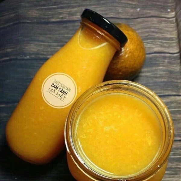 Những tính năng trên làm cho chai thủy tinh trở thành một lựa chọn đáng tin cậy cho những người muốn bảo quản sữa hạt, nước ép, sinh tố hoặc các loại dầu thực vật trong ngăn đông. (Ảnh 3)