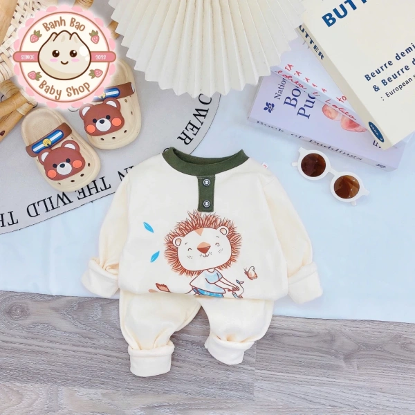 Bộ dài tay bông nỉ cho bé: khi hơi ấm trở thành cảm giác khó chịu trong những buổi chiều mùa hè - Ảnh 3 Bộ dài tay bông nỉ cho bé: khi hơi ấm trở thành cảm giác khó chịu trong những buổi chiều mùa hè - Ảnh 3