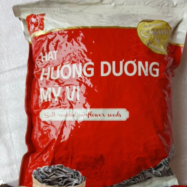 Bỏ qua cách bảo quản, hạt hướng dương Tết ngon nhanh bị ẩm khiến bữa tiệc vặt mất vị - Ảnh 1
