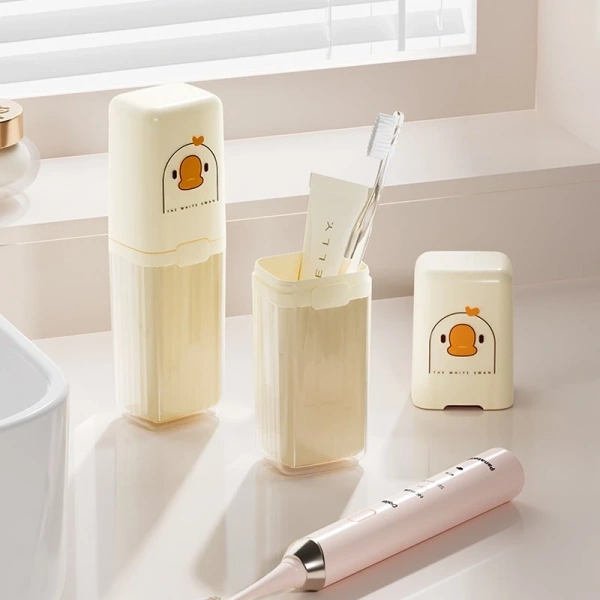 Bỏ qua hộp đựng bàn chải đánh răng đi du lịch trong hành lý thường dẫn đến bất tiện không ngờ sau chuyến bay - Ảnh 5 Bỏ qua hộp đựng bàn chải đánh răng đi du lịch trong hành lý thường dẫn đến bất tiện không ngờ sau chuyến bay - Ảnh 5