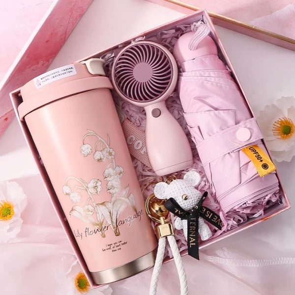 Ngày nay, tốc độ giao tiếp và di chuyển của con người khiến thời gian trở thành tài nguyên quý giá. (Ảnh 2)