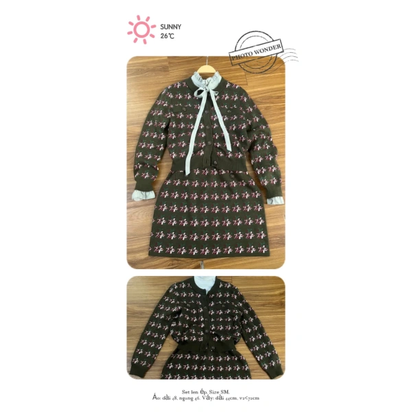 Sự kết hợp chính xác các yếu tố này cho phép bộ set dạ tweed mà tôi mang lên tạo cảm giác “vừa” mà không có cảm giác “khít chặt” hay “rủng rữa”. (Ảnh 2) Sự kết hợp chính xác các yếu tố này cho phép bộ set dạ tweed mà tôi mang lên tạo cảm giác “vừa” mà không có cảm giác “khít chặt” hay “rủng rữa”. (Ảnh 2)