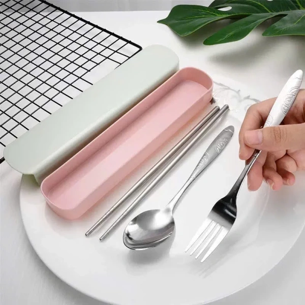 Hàng chục nhân viên công sở đã chia sẻ về việc chuyển sang sử dụng hộp đựng inox cá nhân. (Ảnh 5)