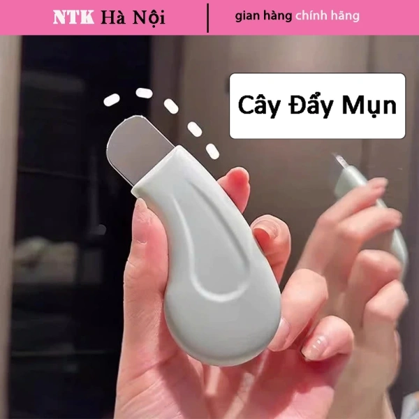 Các vết mụn đầu đen thường quay lại khi chỉ dùng công cụ lột mụn mà quên kết hợp với tẩy tế bào chết mặt đúng cách - Ảnh 1