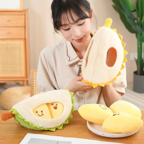 Không phải mọi gấu bông đều thích hợp với nhu cầu phát triển của trẻ. (Ảnh 3)