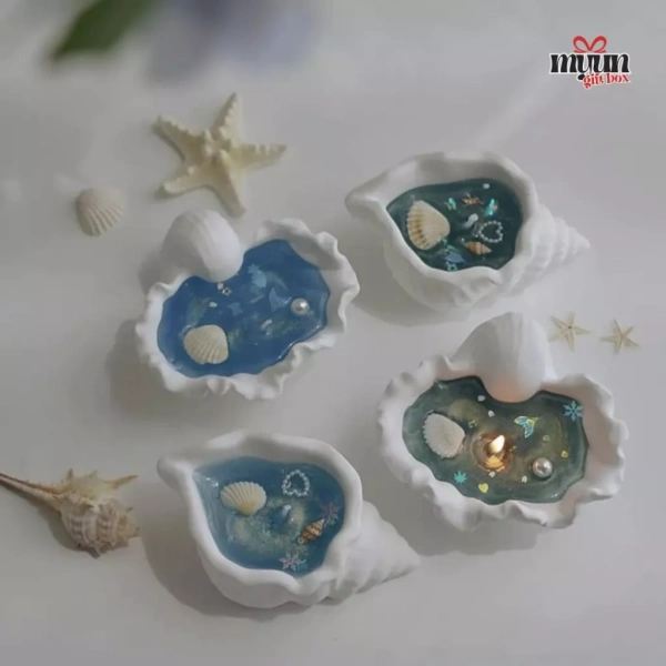 Trong khi hương thơm kích hoạt các giác quan, gấu bông mini lại “chạm” đến cảm xúc nhạy cảm của trái tim. (Ảnh 4)