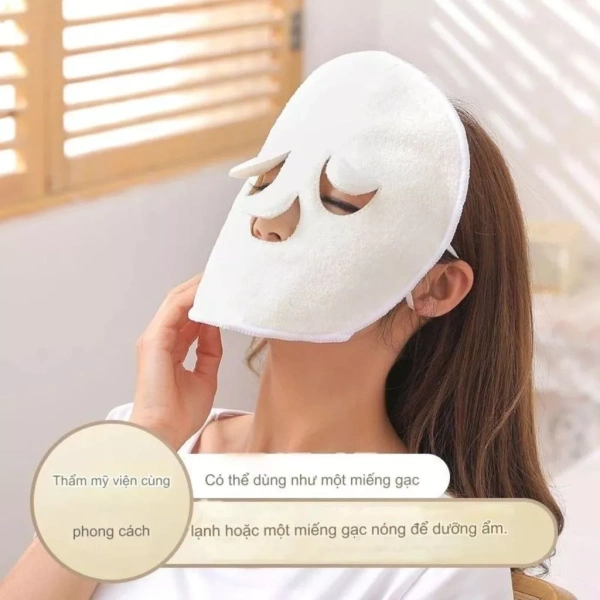 Sau mỗi lần sử dụng, giặt mặt nạ bằng nước nhẹ, tránh dùng chất tẩy rửa mạnh. (Ảnh 4)