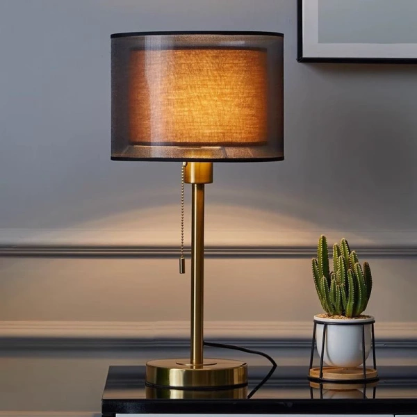 Thời gian tiêu thụ điện năng rất thấp, thường dưới 5W cho mỗi bóng LED. (Ảnh 5) Thời gian tiêu thụ điện năng rất thấp, thường dưới 5W cho mỗi bóng LED. (Ảnh 5)