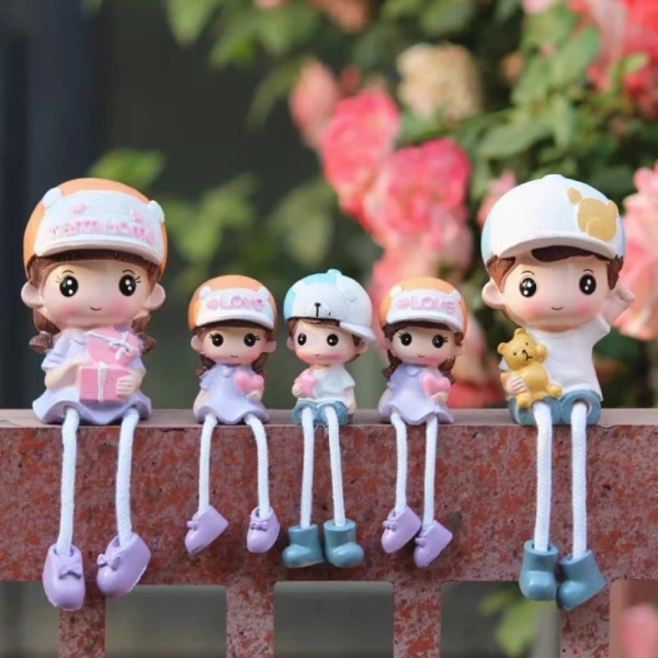 Cảm nhận bất ngờ khi bộ tượng gia đình nhỏ mang hơi ấm vào không gian bàn làm việc - Ảnh 1 Cảm nhận bất ngờ khi bộ tượng gia đình nhỏ mang hơi ấm vào không gian bàn làm việc - Ảnh 1