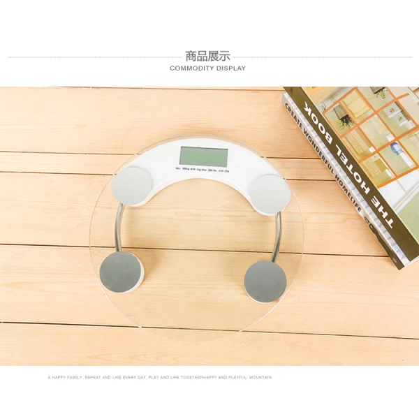 Việc lắp pin và bật tắt cân được tích hợp trong khâu lắp pin phía sau, giúp thao tác trở nên đơn giản. (Ảnh 5)