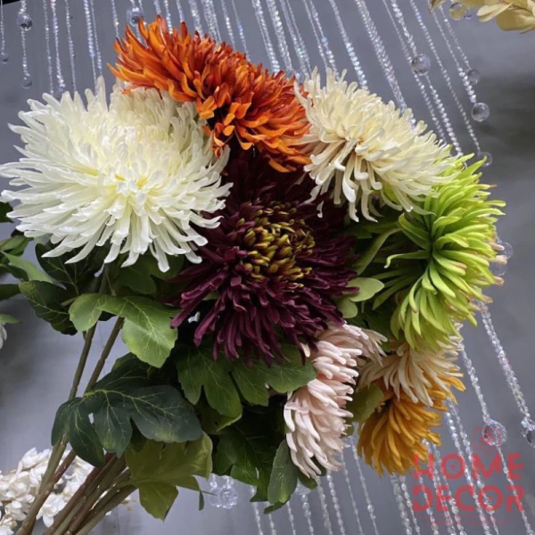 Trong bất kỳ không gian chụp hình nào, ánh sáng là yếu tố quyết định duy nhất để ảnh đạt được độ tương phản, chi tiết và cảm xúc. (Ảnh 2) Trong bất kỳ không gian chụp hình nào, ánh sáng là yếu tố quyết định duy nhất để ảnh đạt được độ tương phản, chi tiết và cảm xúc. (Ảnh 2)