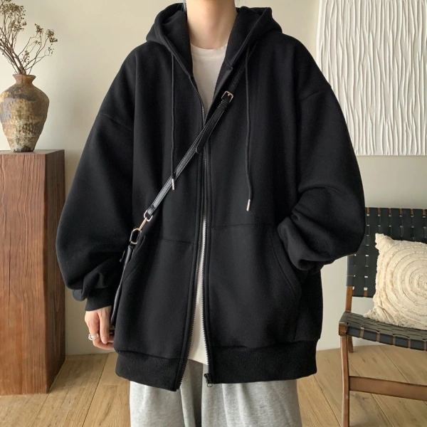 Áo hoodie nỉ thường sử dụng nỉ bông dày dặn, mang lại cảm giác ấm áp. (Ảnh 2) Áo hoodie nỉ thường sử dụng nỉ bông dày dặn, mang lại cảm giác ấm áp. (Ảnh 2)
