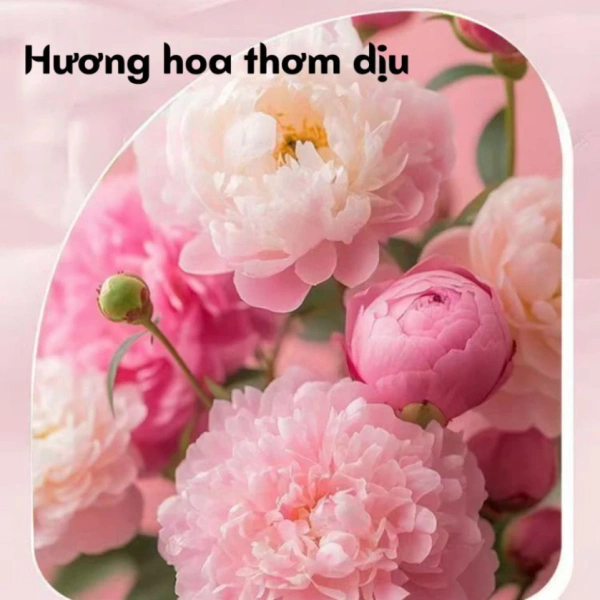 Khi da được “bảo vệ” bởi lớp dưỡng ẩm nhẹ, hương sẽ bám dính tốt hơn. (Ảnh 3)