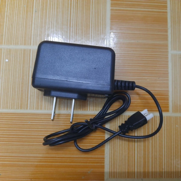 Khi quyết định mua củ sạc, không chỉ cần nhìn vào giá cả mà còn phải cân nhắc các thông số kỹ thuật và tính năng an toàn. (Ảnh 5) Khi quyết định mua củ sạc, không chỉ cần nhìn vào giá cả mà còn phải cân nhắc các thông số kỹ thuật và tính năng an toàn. (Ảnh 5)