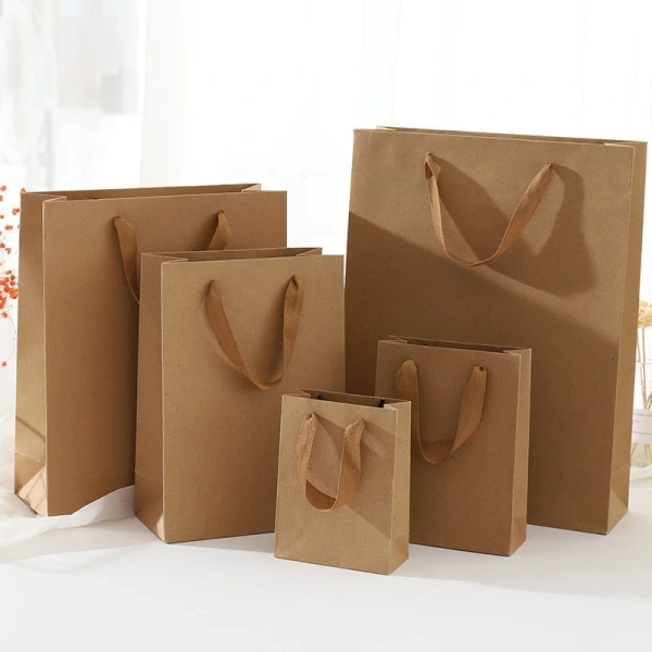 Hãy nhẹ nhàng kéo nắm để cảm nhận độ dẻo và chắc. (Ảnh 5) Hãy nhẹ nhàng kéo nắm để cảm nhận độ dẻo và chắc. (Ảnh 5)