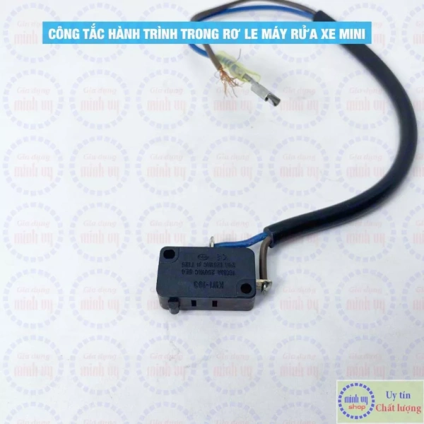 Trong cấu trúc điện của máy rửa xe mini, công tắc hành trình là “cầu nối” giữa nguồn điện và động cơ. (Ảnh 2) Trong cấu trúc điện của máy rửa xe mini, công tắc hành trình là “cầu nối” giữa nguồn điện và động cơ. (Ảnh 2)