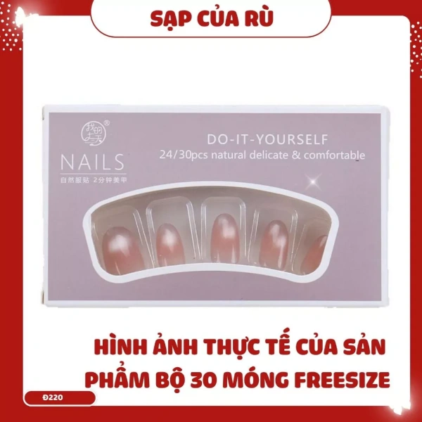 Với những ưu điểm trên, bộ móng Đ220 có thể là lựa chọn thực tế cho những ai muốn có móng tay ngắn oval nhưng không muốn lo lắng về quá trình lắp đặt và bảo quản trong thời gian dài. (Ảnh 5) Với những ưu điểm trên, bộ móng Đ220 có thể là lựa chọn thực tế cho những ai muốn có móng tay ngắn oval nhưng không muốn lo lắng về quá trình lắp đặt và bảo quản trong thời gian dài. (Ảnh 5)